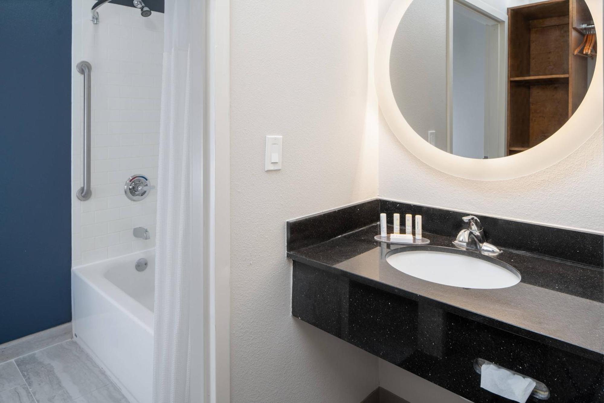 Fairfield Inn And Suites By Marriott Lake Charles - סולפור מראה חיצוני תמונה