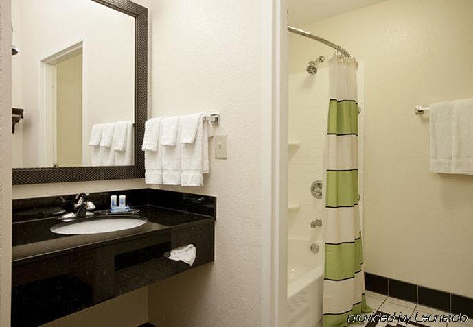 Fairfield Inn And Suites By Marriott Lake Charles - סולפור מראה חיצוני תמונה